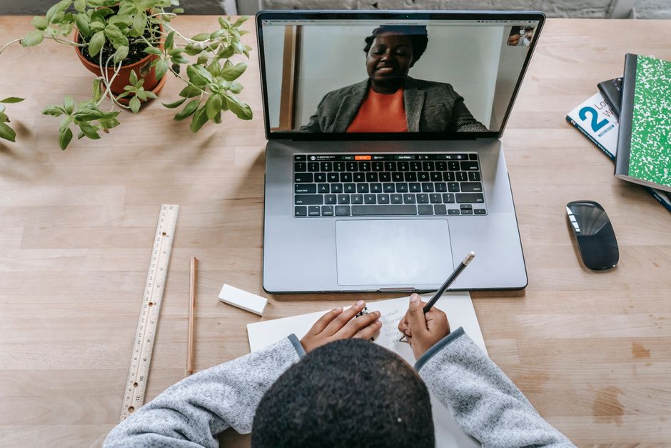 How to Choose the Best Learning Management System: Step-by-Step Guide (2026)